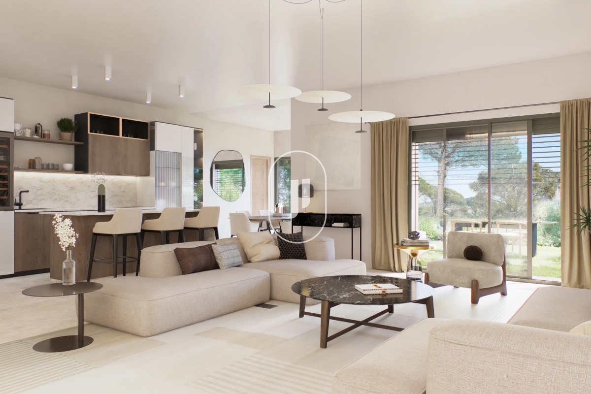 Appartement de luxe à vendre à Sainte-Maxime, 799 000 €, Photo 3