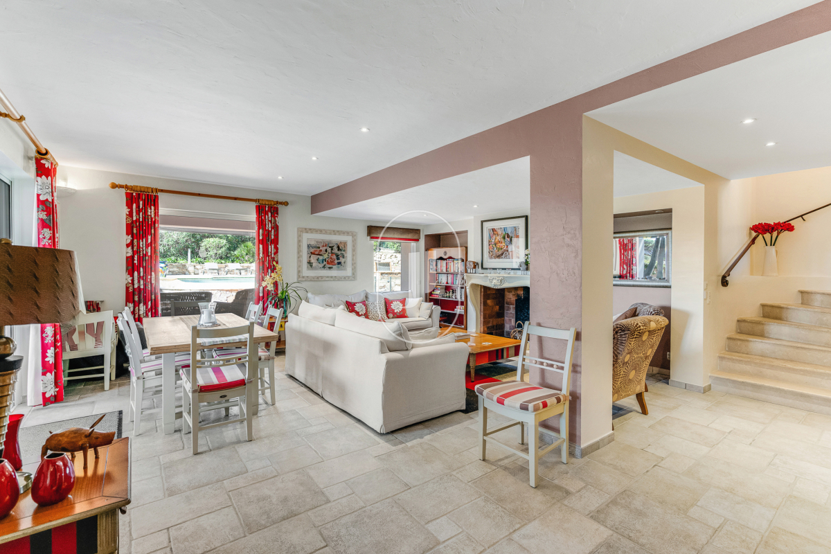 Maison de luxe à vendre à Sainte-Maxime, 2 250 000 €, Photo 3