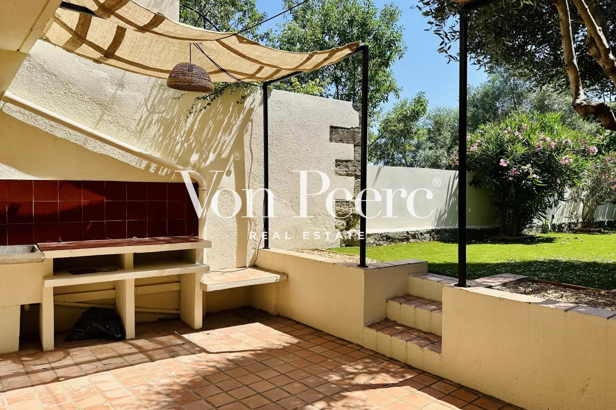 Luxury House for sale in Villeneuve-Lès-Avignon, 799 000 €, Photo 5