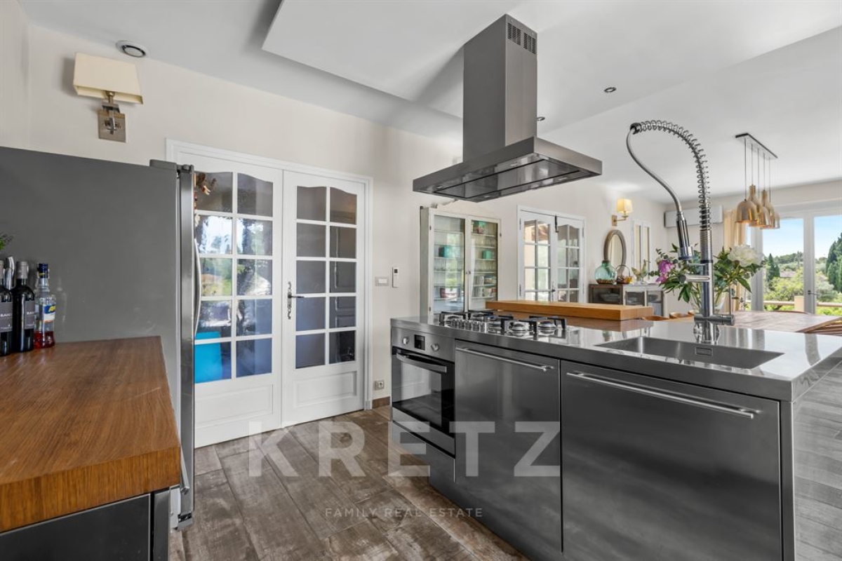 Luxury House for sale in Le Castellet, 1 995 000 €, Photo 6