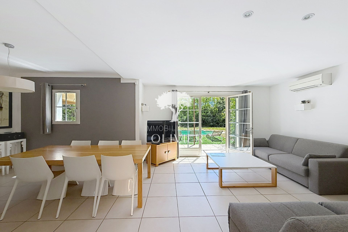 Maison de luxe à vendre à Saint Saturnin les Apt, 445 000 €, Photo 6
