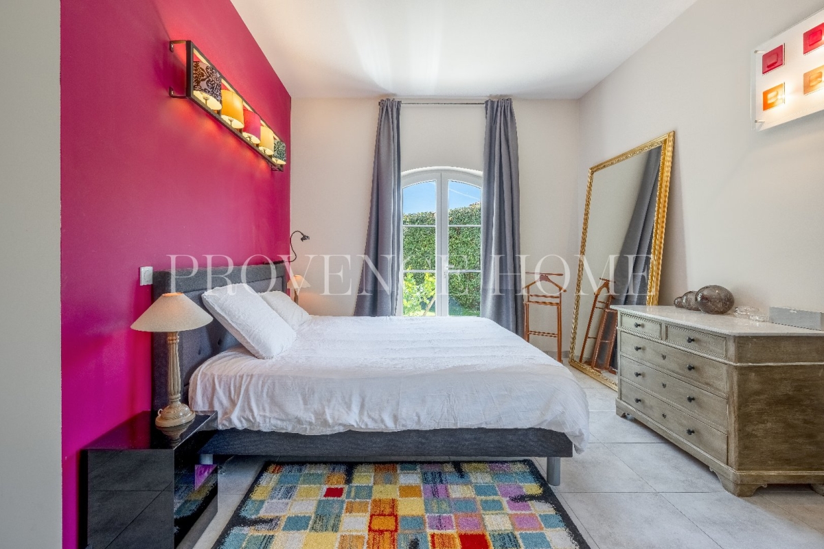 Maison de luxe à vendre à Saumane-de-Vaucluse, 895 000 €, Photo 7