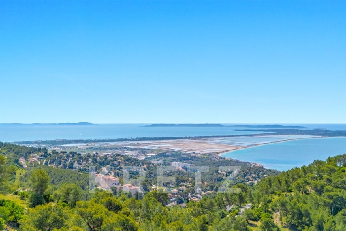 Luxury House for sale in Carqueiranne, 3 150 000 €, Photo 1