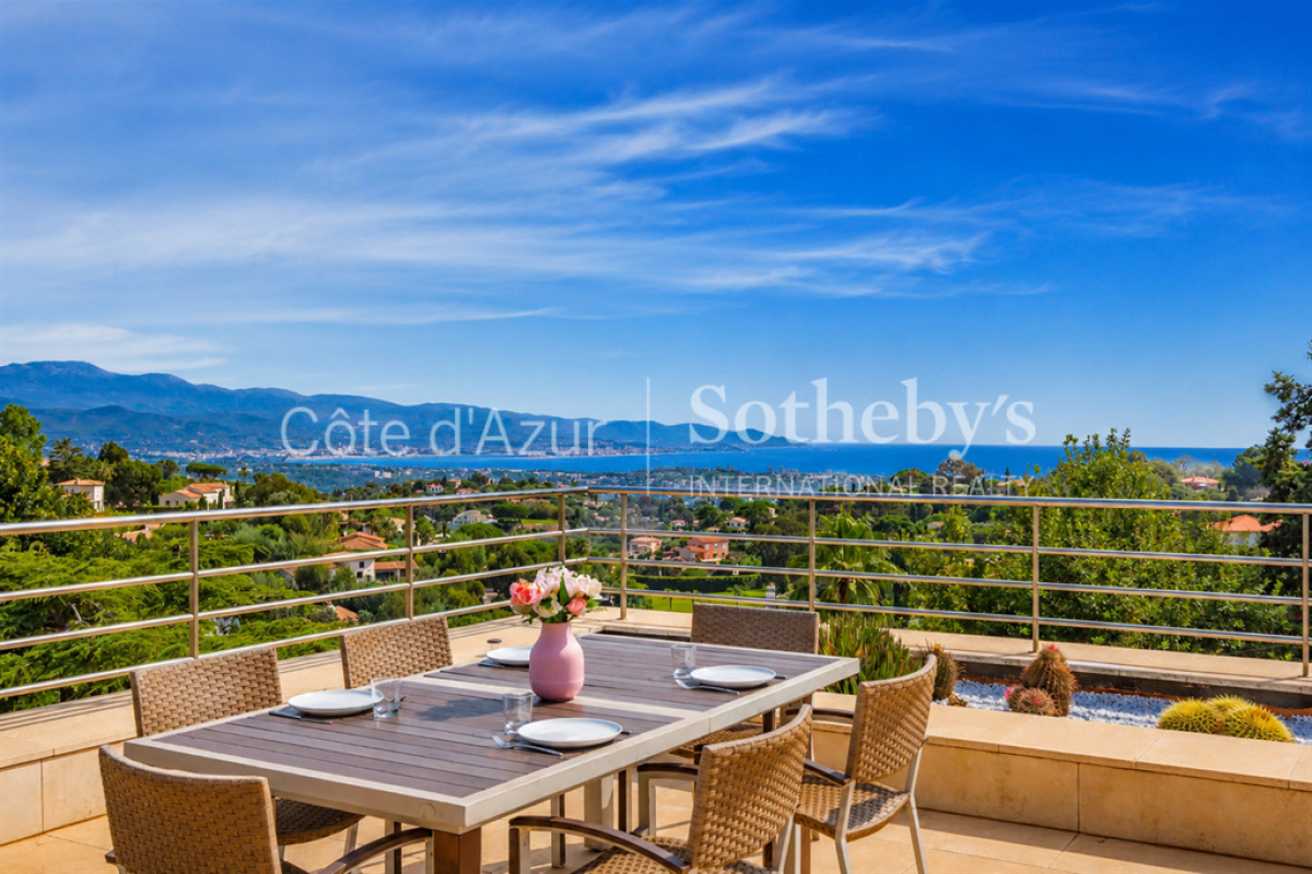 Maison de luxe à vendre à Cannes, 4 390 000 €, Photo 2