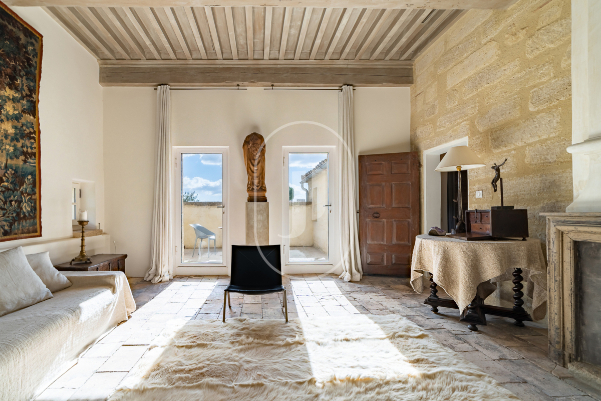Maison de luxe à vendre à Uzès, 2 350 000 €, Photo 2