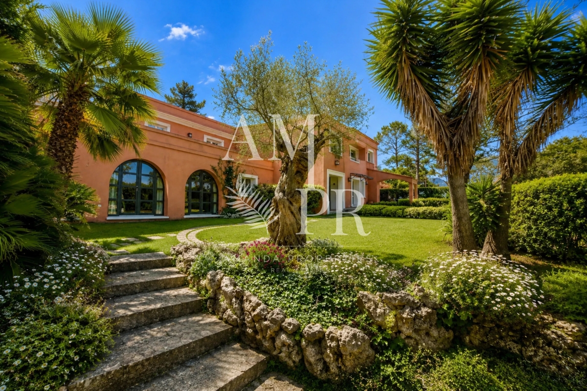 Luxury House for sale in Cannes, 2 100 000 €, Photo 3