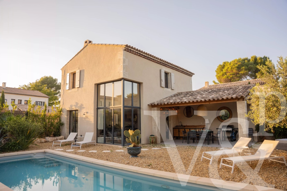 Maison de luxe à vendre à Eygalières, 1 474 000 €, Photo 3