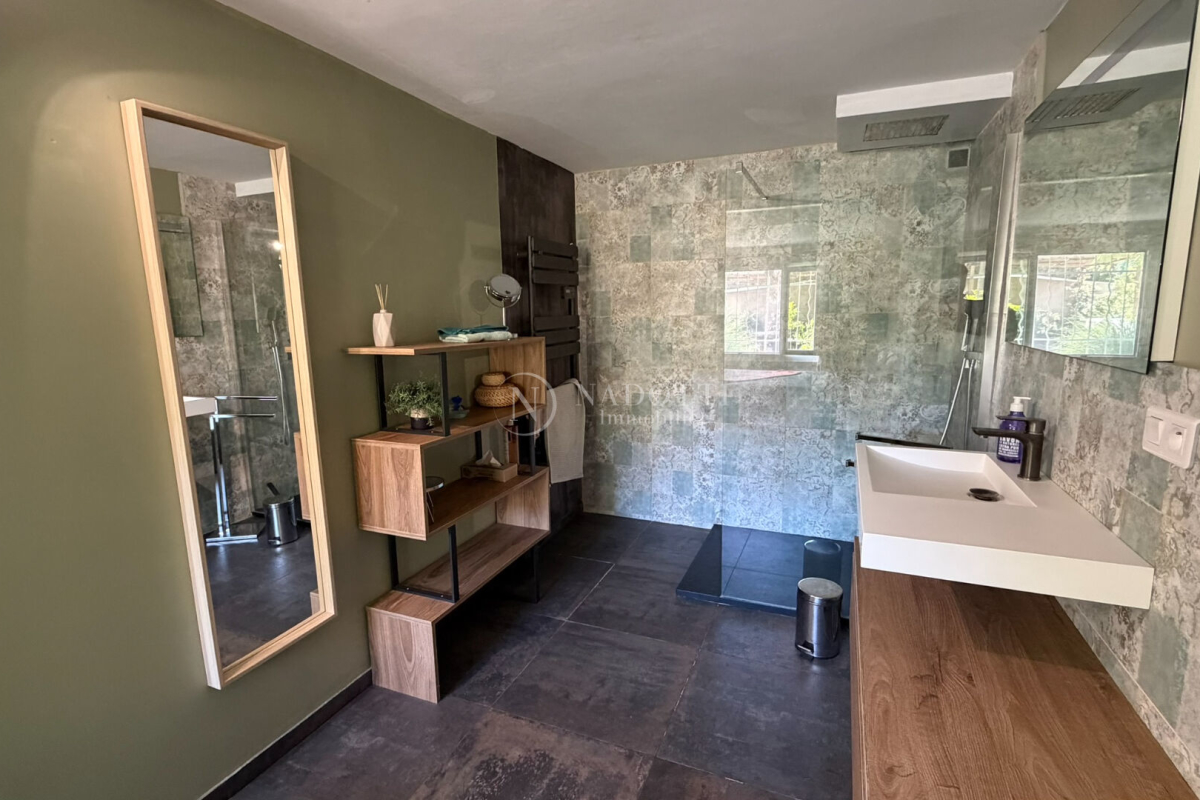 Maison de luxe à vendre à Taillades, 680 000 €, Photo 5
