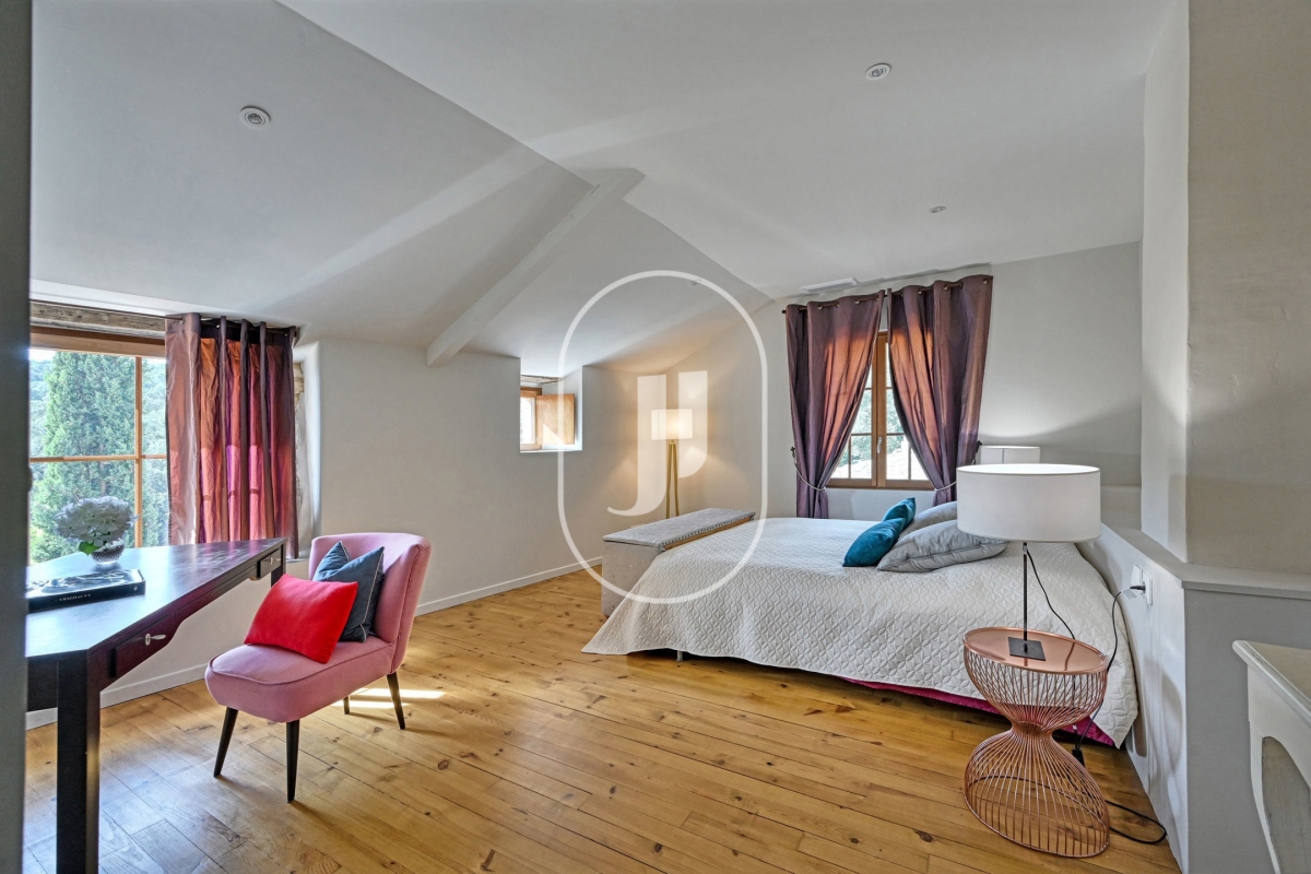 Luxury House for sale in La Roque-sur-Cèze, 1 150 000 €, Photo 6