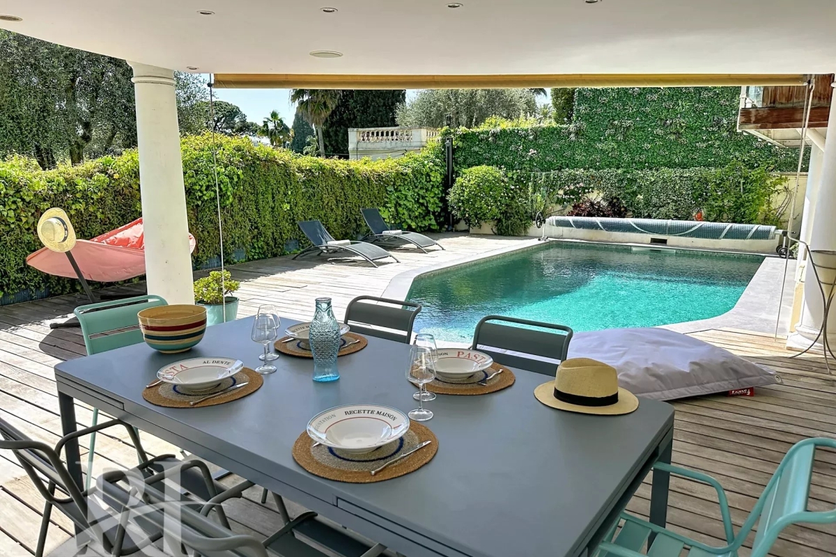 Luxury House for sale in Cannes, 1 380 000 €, Photo 1
