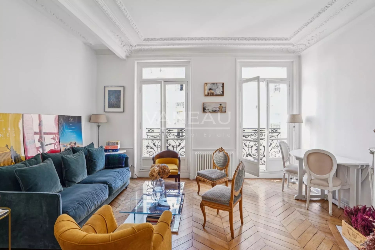 Luxury Apartment for sale in Paris 16Ème, 915 000 €, Photo 1
