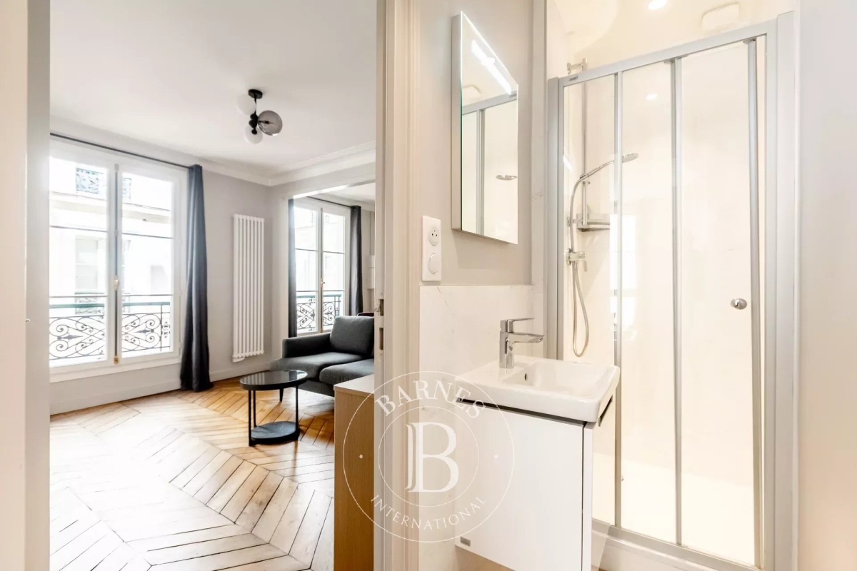 Appartement de luxe à vendre à Paris 1Er, 690 000 €, Photo 6