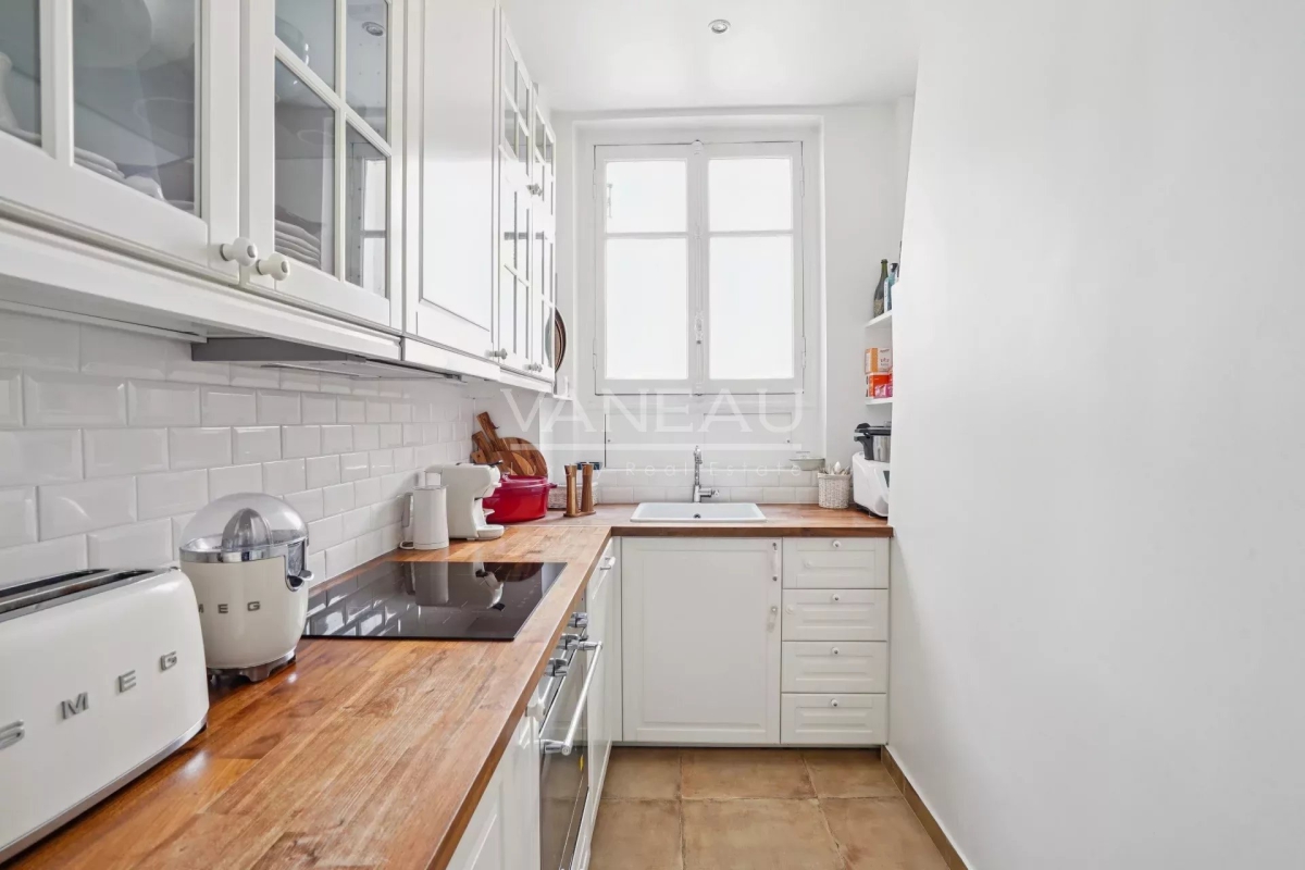 Luxury Apartment for sale in Paris 16Ème, 915 000 €, Photo 6
