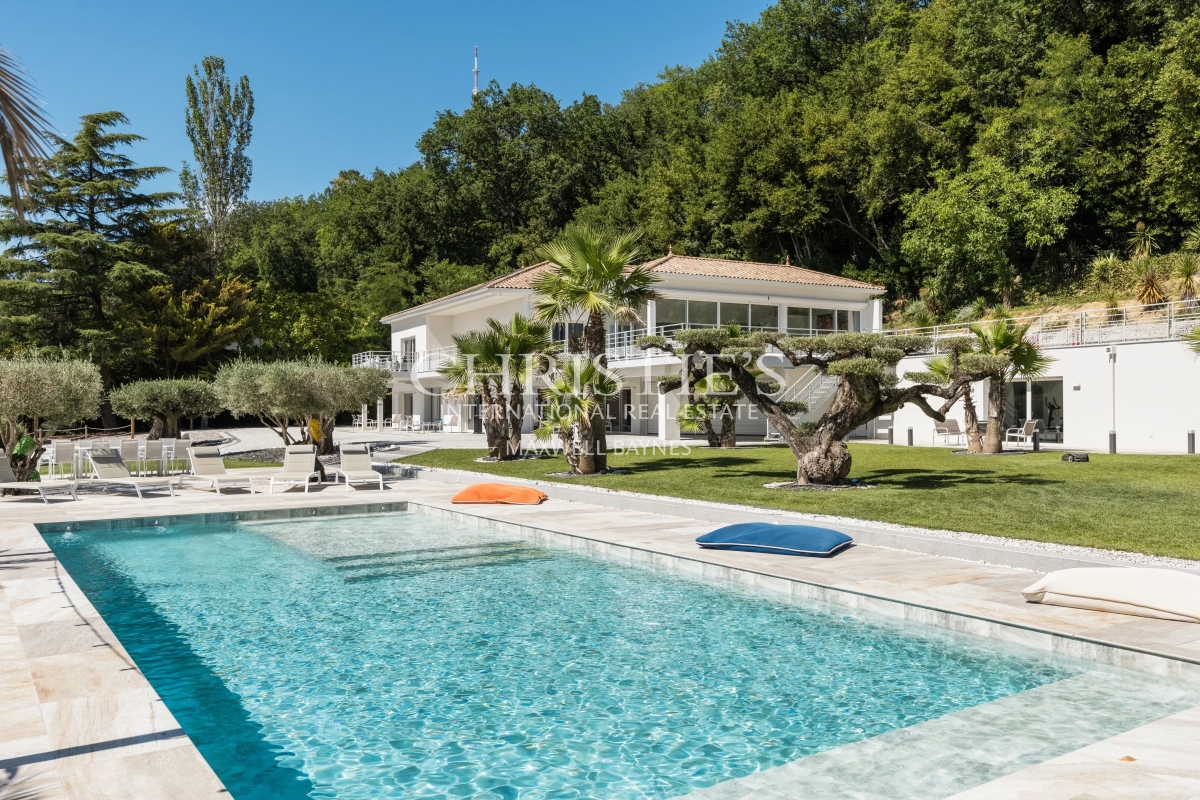 Luxury House for sale in Bouliac, 2 785 000 €, Photo 1