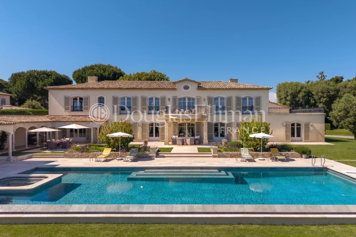 Luxury House for sale in Cap d'Antibes, 17 500 000 €, Photo 1