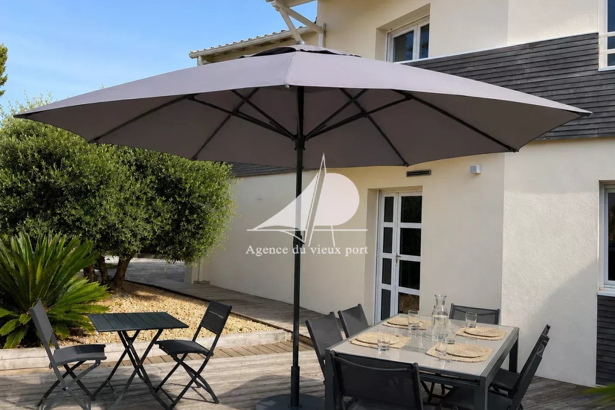 Maison de luxe à vendre à Pornic, 630 000 €, Photo 2