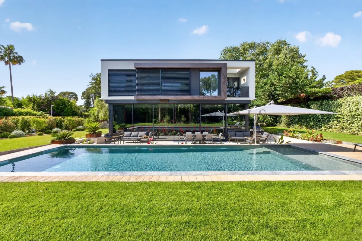 Luxury House for sale in Cap d'Antibes, 9 500 000 €, Photo 2