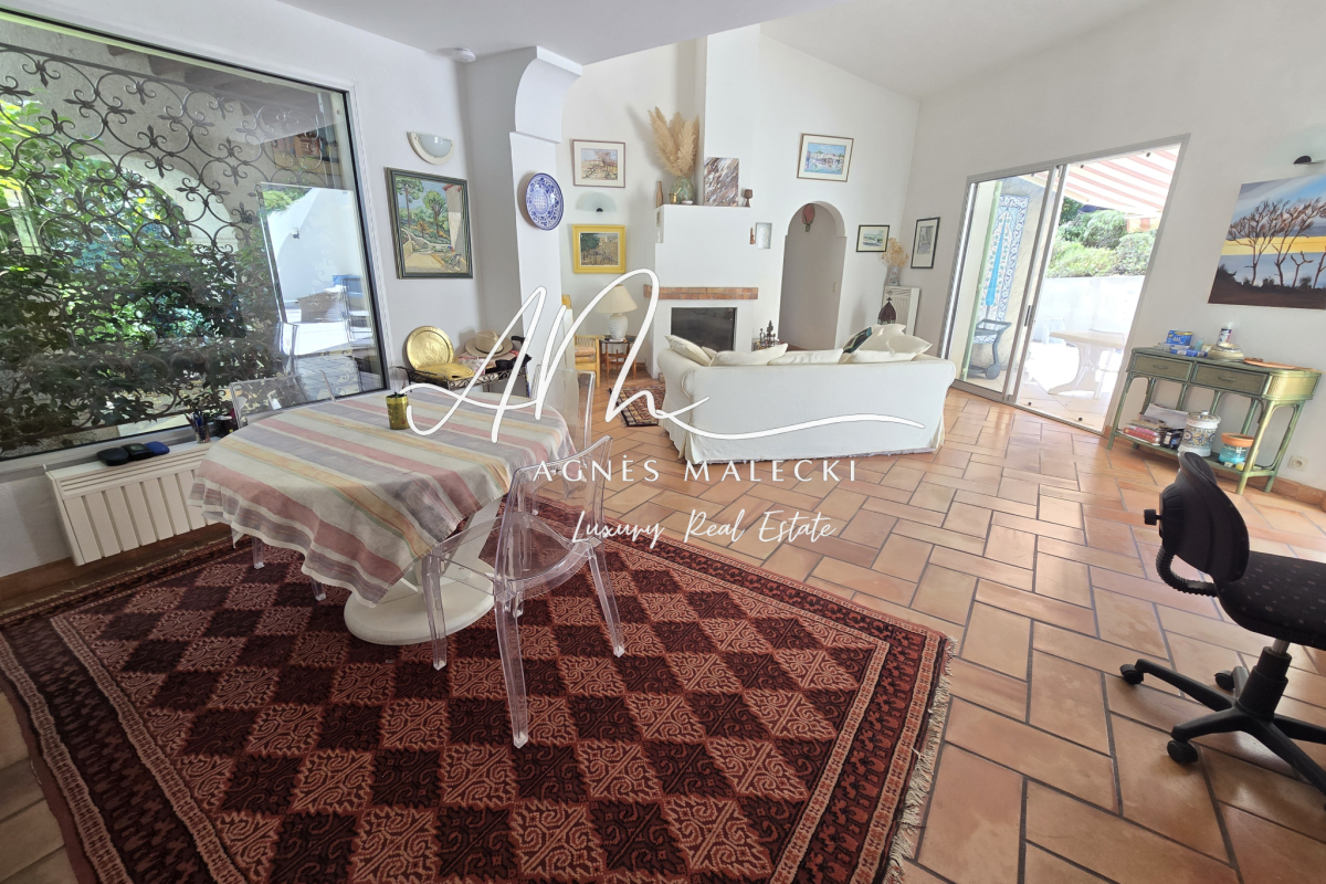 Maison de luxe à vendre à Gassin, 1 590 000 €, Photo 3