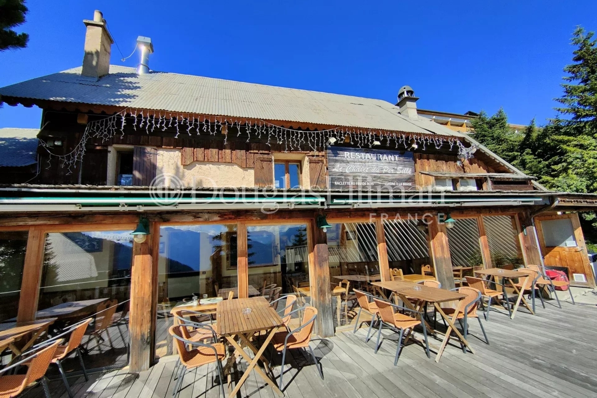 Maison de luxe à vendre à Huez, 2 075 000 €, Photo 3