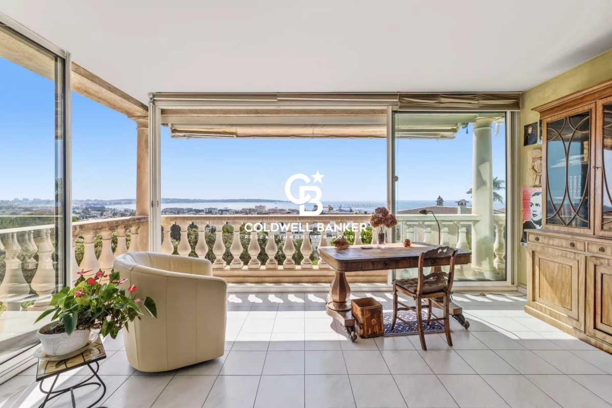 Appartement de luxe à vendre à Le Golfe Juan, 859 000 €, Photo 3