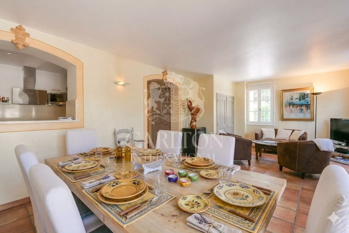 Maison de luxe à vendre à Saint-Tropez, 1 995 000 €, Photo 4