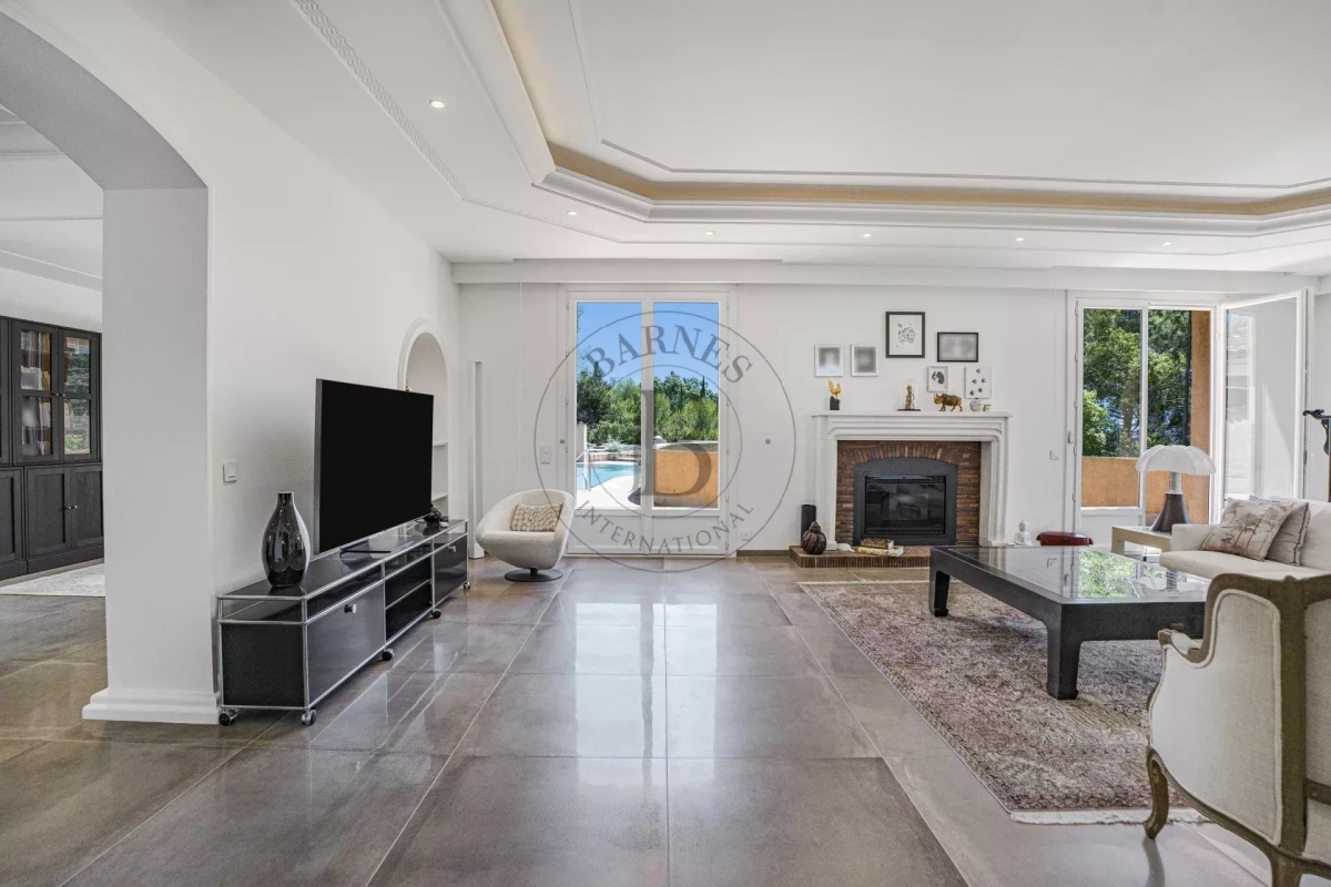 Maison de luxe à vendre à Mougins, 1 950 000 €, Photo 6