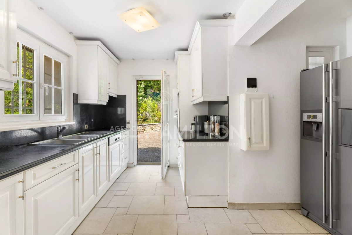Maison de luxe à vendre à Châteauneuf-Grasse, 1 097 000 €, Photo 7