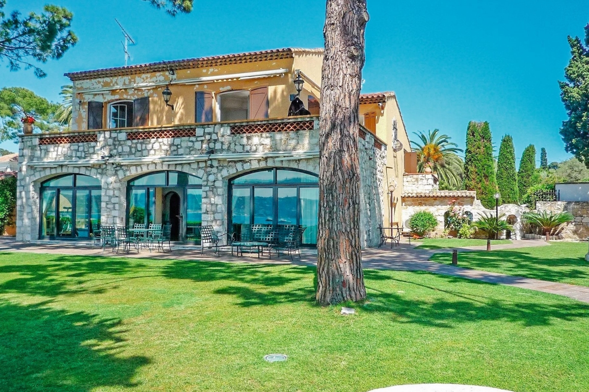 Maison de luxe à vendre à Cap d'Antibes, 18 000 000 €, Photo 1
