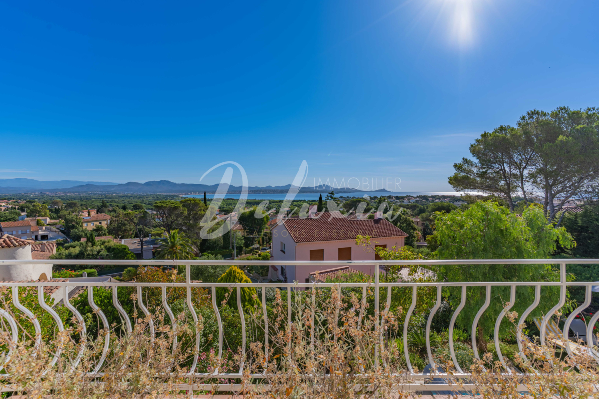 Maison de luxe à vendre à Fréjus, 1 200 000 €, Photo 2