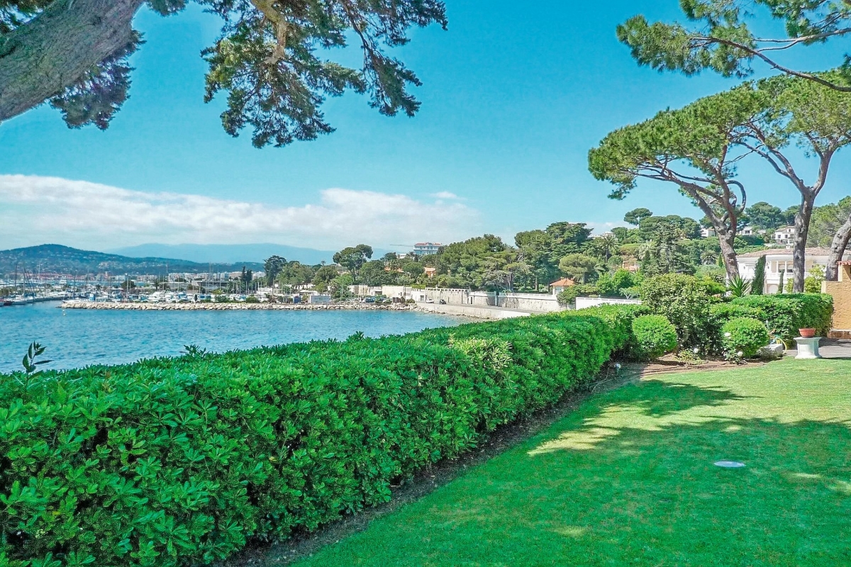 Maison de luxe à vendre à Cap d'Antibes, 18 000 000 €, Photo 2