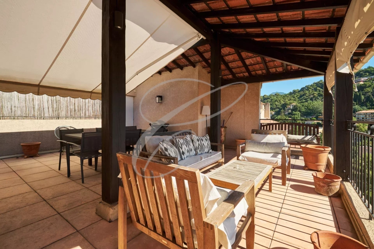 Appartement de luxe à vendre à Roquebrune-Cap-Martin, 795 000 €, Photo 2