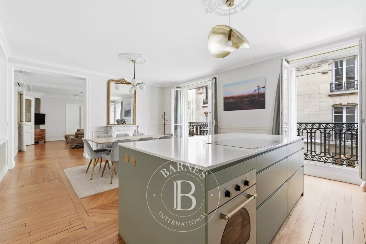Luxury Apartment for sale in Paris 4ème, 2 740 000 €, Photo 3