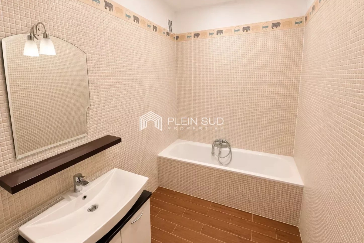 Appartement de luxe à vendre à Cannes, 269 000 €, Photo 3