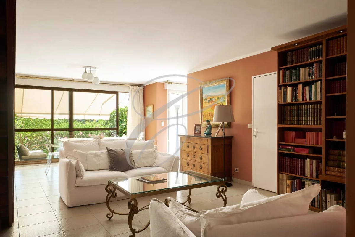 Appartement de luxe à vendre à Roquebrune-Cap-Martin, 795 000 €, Photo 3