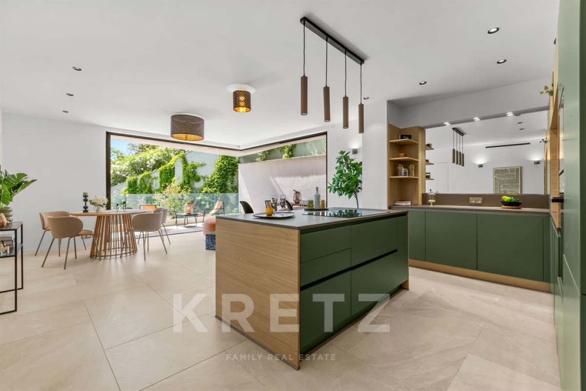 Luxury Apartment for sale in Les Adrets de l'Esterel, 695 000 €, Photo 5