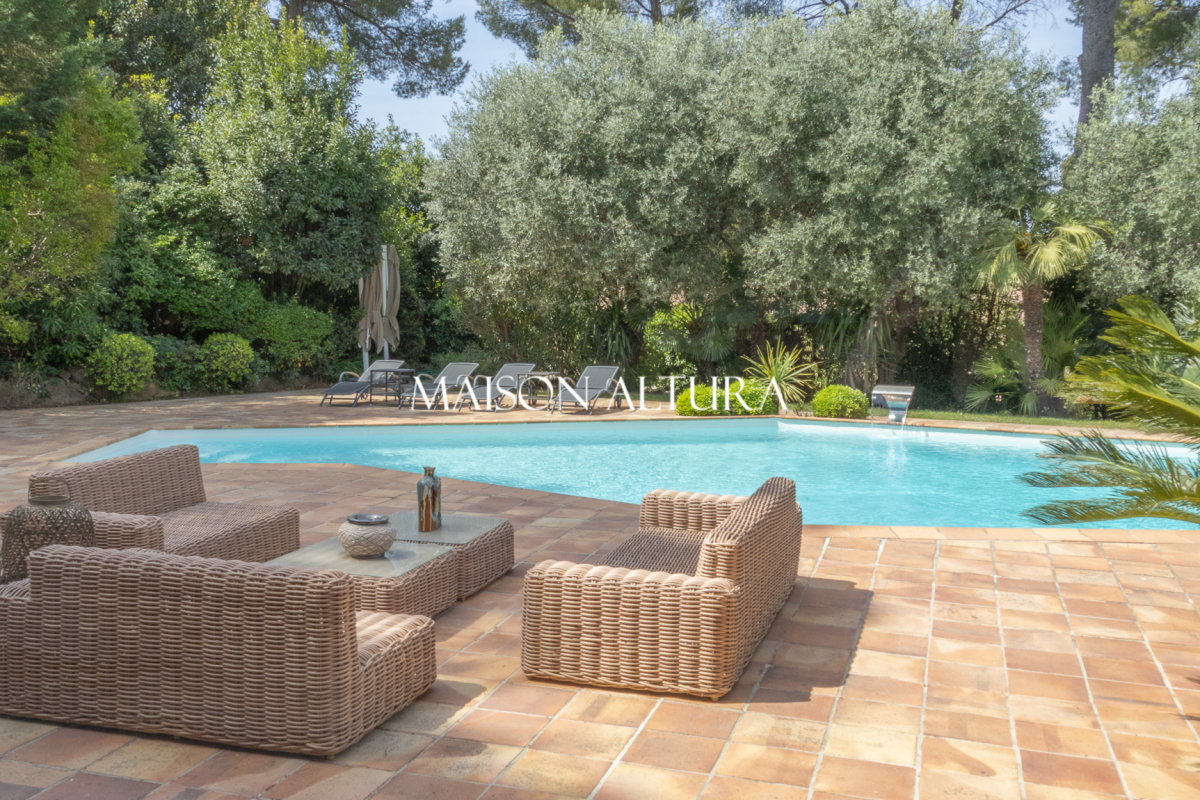 Luxury House for rental in Mougins, 20 000 €, Photo 3