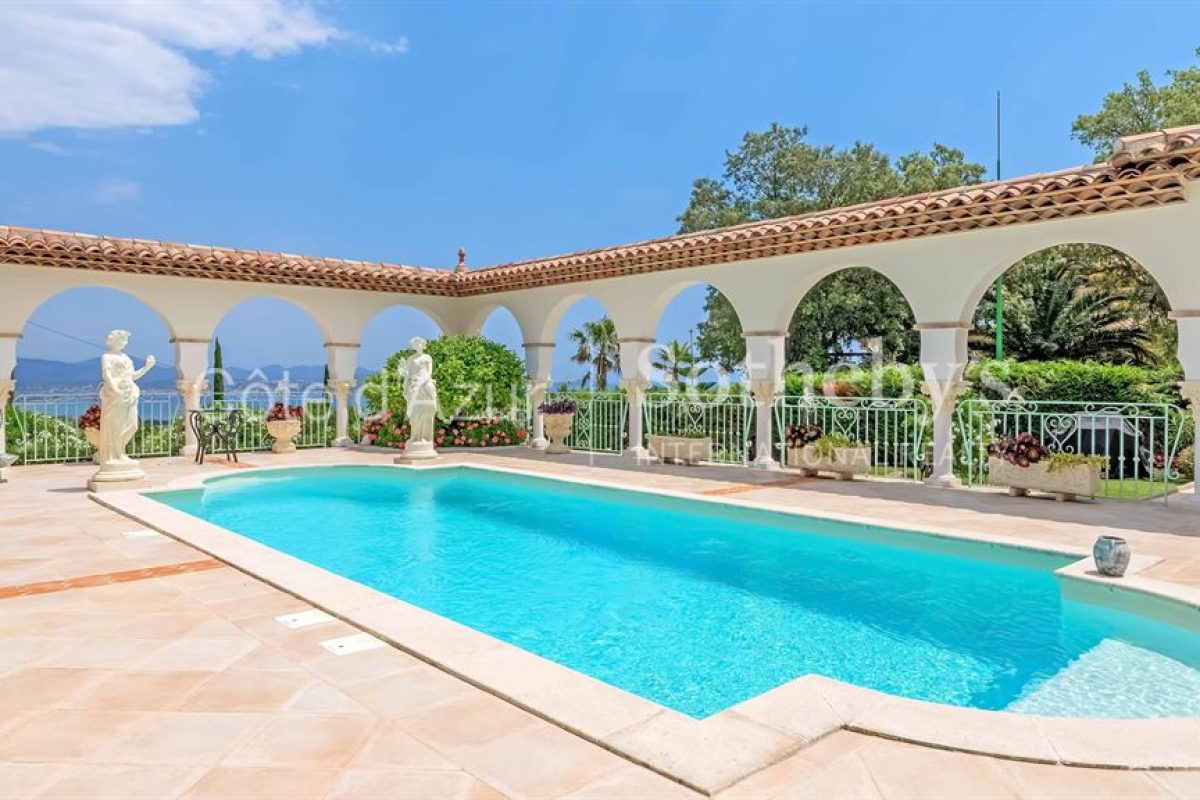 Maison de luxe à vendre à Saint-Aygulf, 2 590 000 €, Photo 6