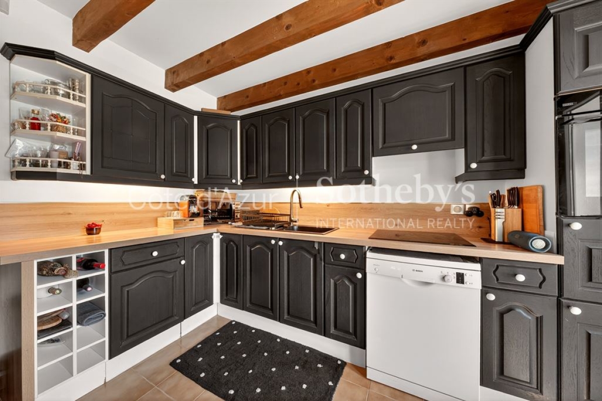 Luxury House for sale in Grasse, 850 000 €, Photo 7