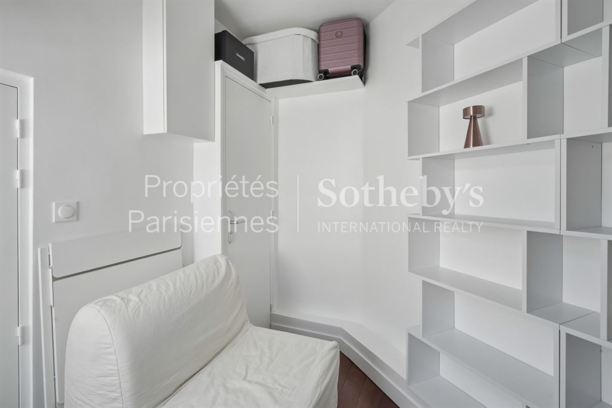 Luxury Apartment for sale in Paris 8Ème, 394 000 €, Photo 7