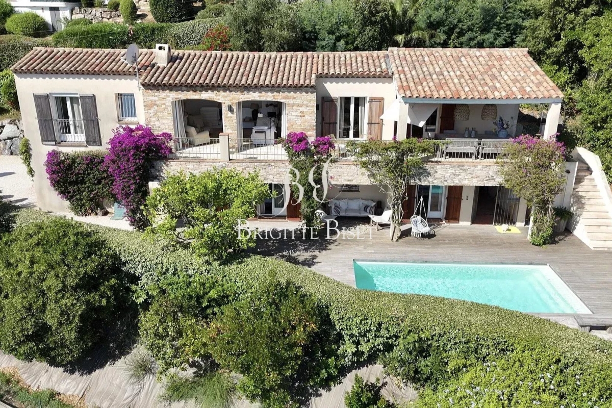 Maison de luxe à vendre à Sainte-Maxime, 1 695 000 €, Photo 2