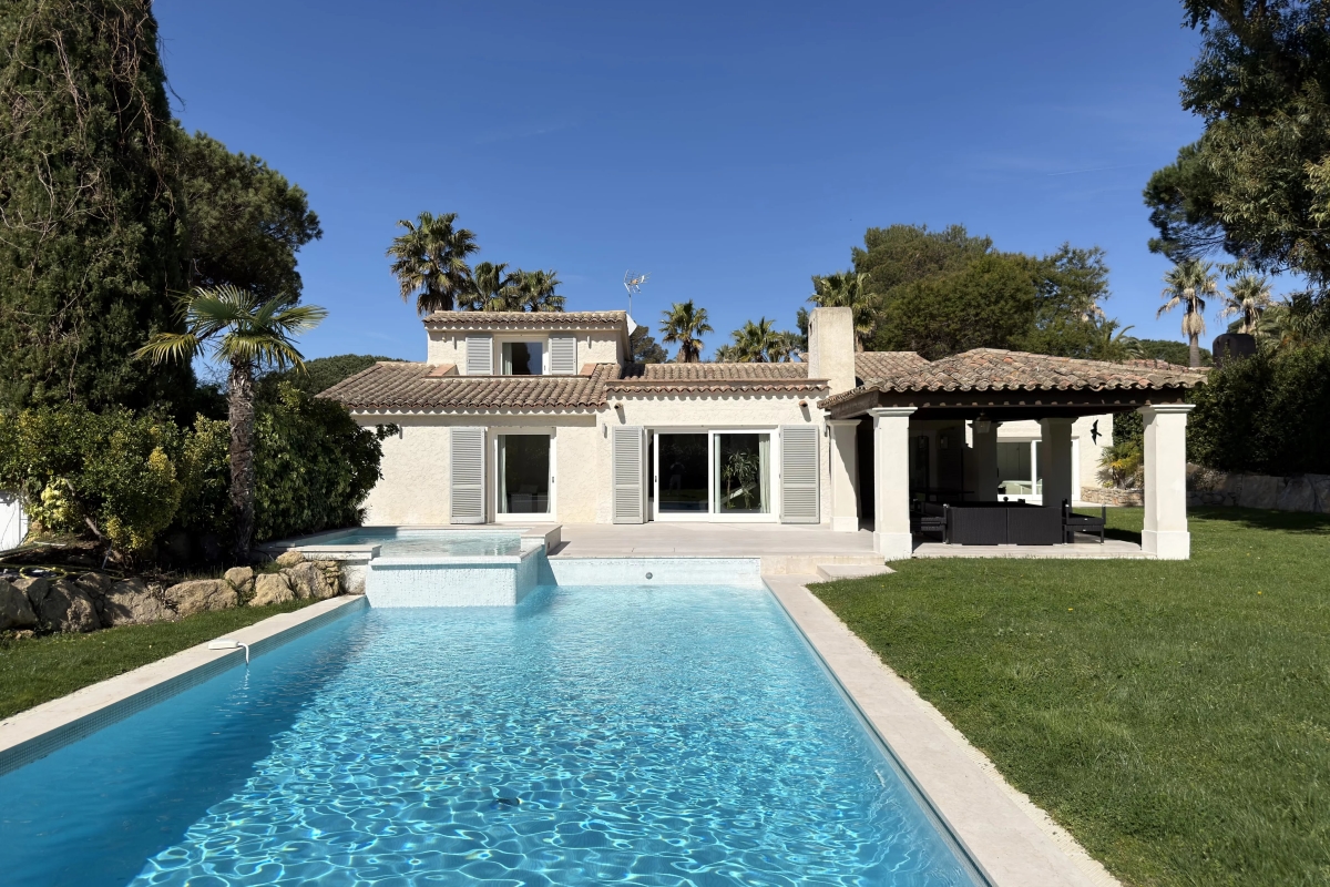 Maison de luxe à vendre à Saint-Tropez, 5 750 000 €, Photo 2