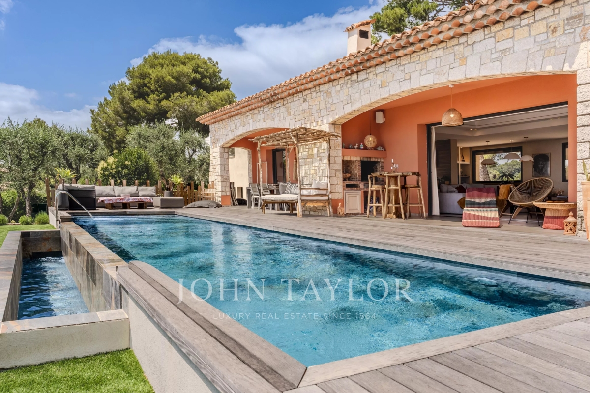 Maison de luxe à vendre à Mougins, 2 150 000 €, Photo 2