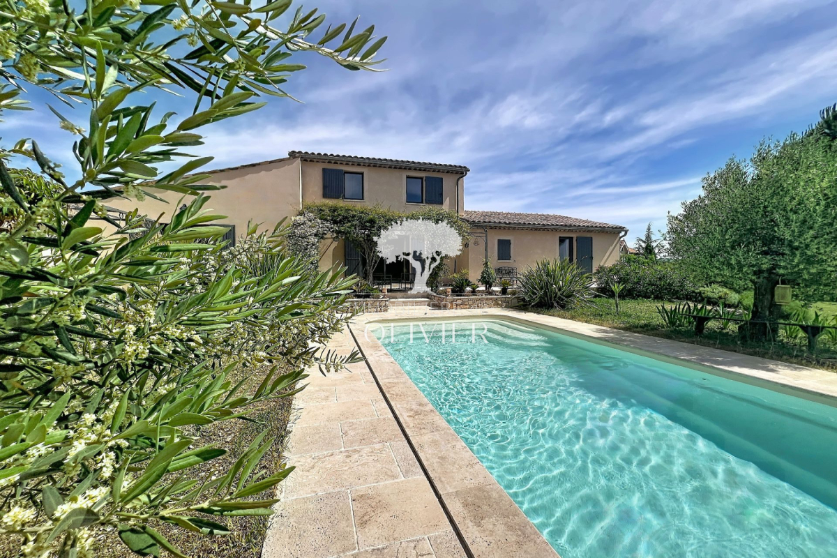 Maison de luxe à vendre à Simiane-la-Rotonde, 616 000 €, Photo 3