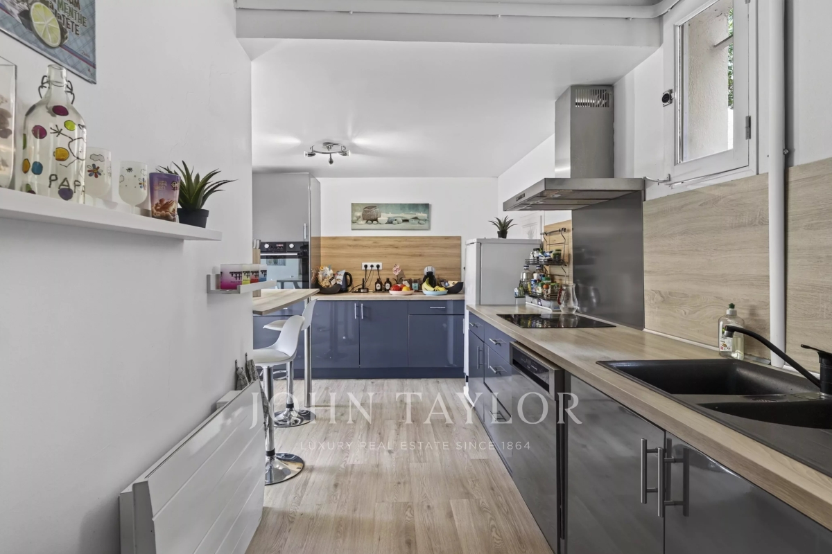 Luxury House for sale in Aubagne, 995 000 €, Photo 7