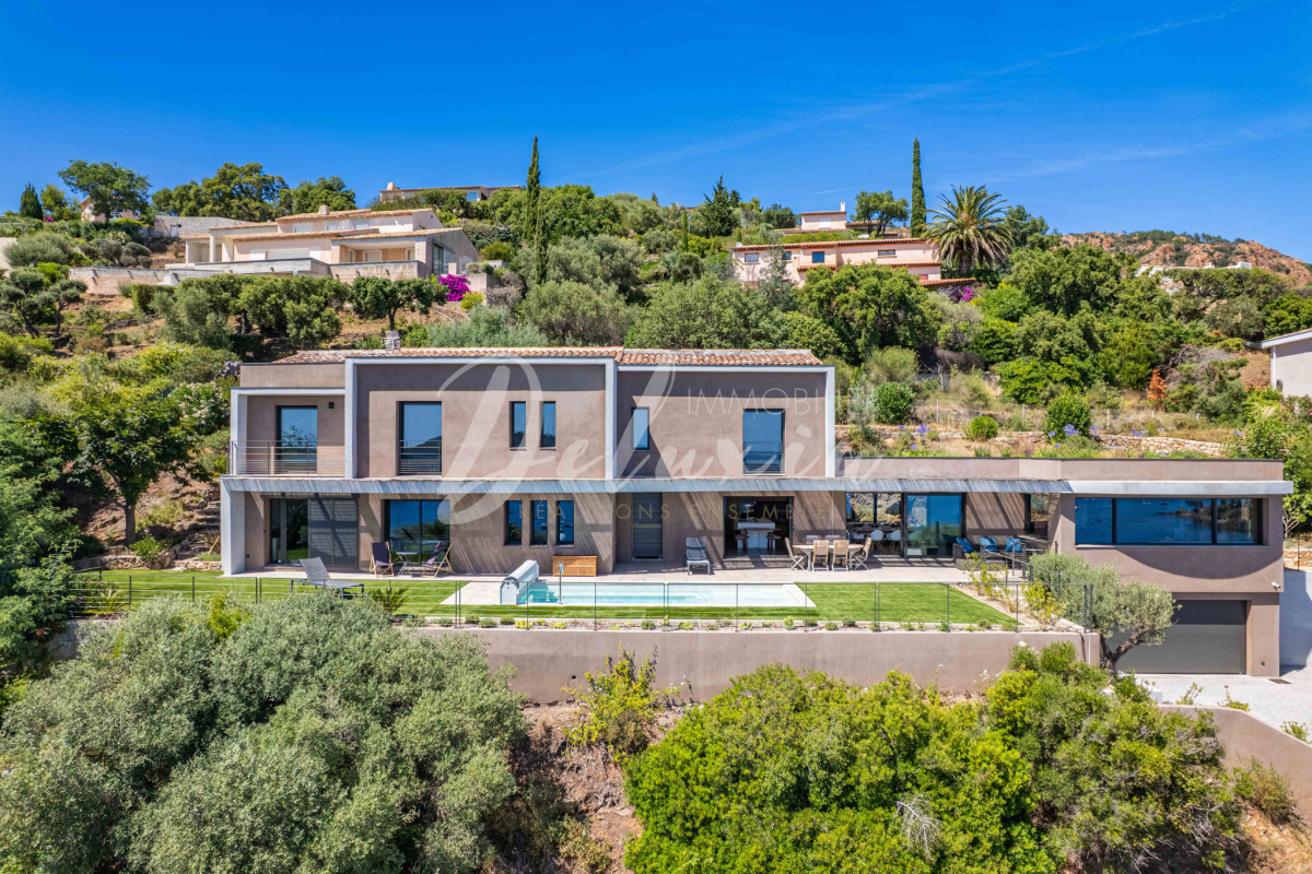 Luxury House for sale in Saint-Raphaël, 4 350 000 €, Photo 1