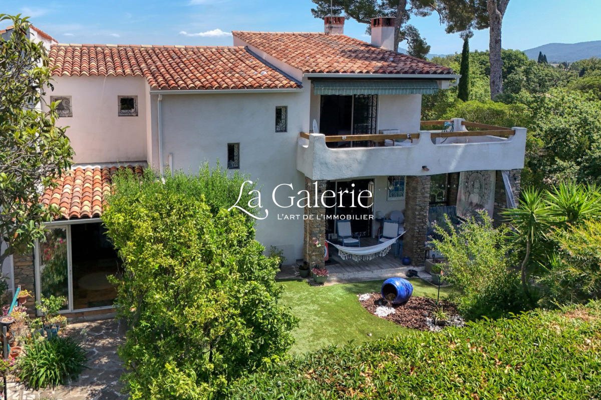 Maison de luxe à vendre à Le Pradet, 1 400 000 €, Photo 1