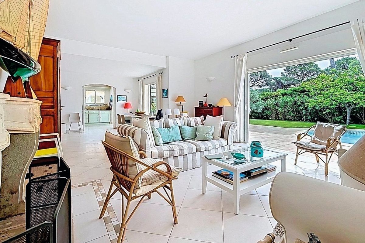 Luxury House for sale in Saint-Raphaël, 1 340 000 €, Photo 2