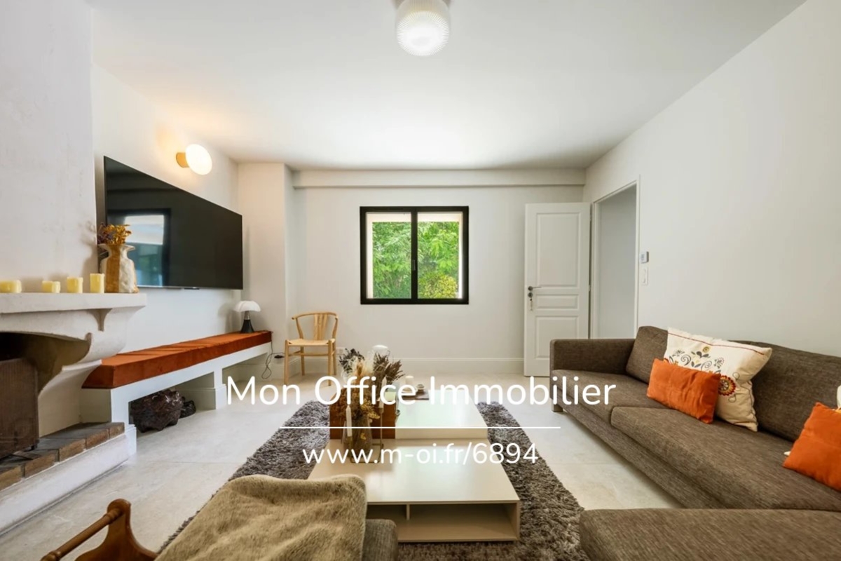 Luxury House for sale in Aix-en-Provence, 1 195 000 €, Photo 5