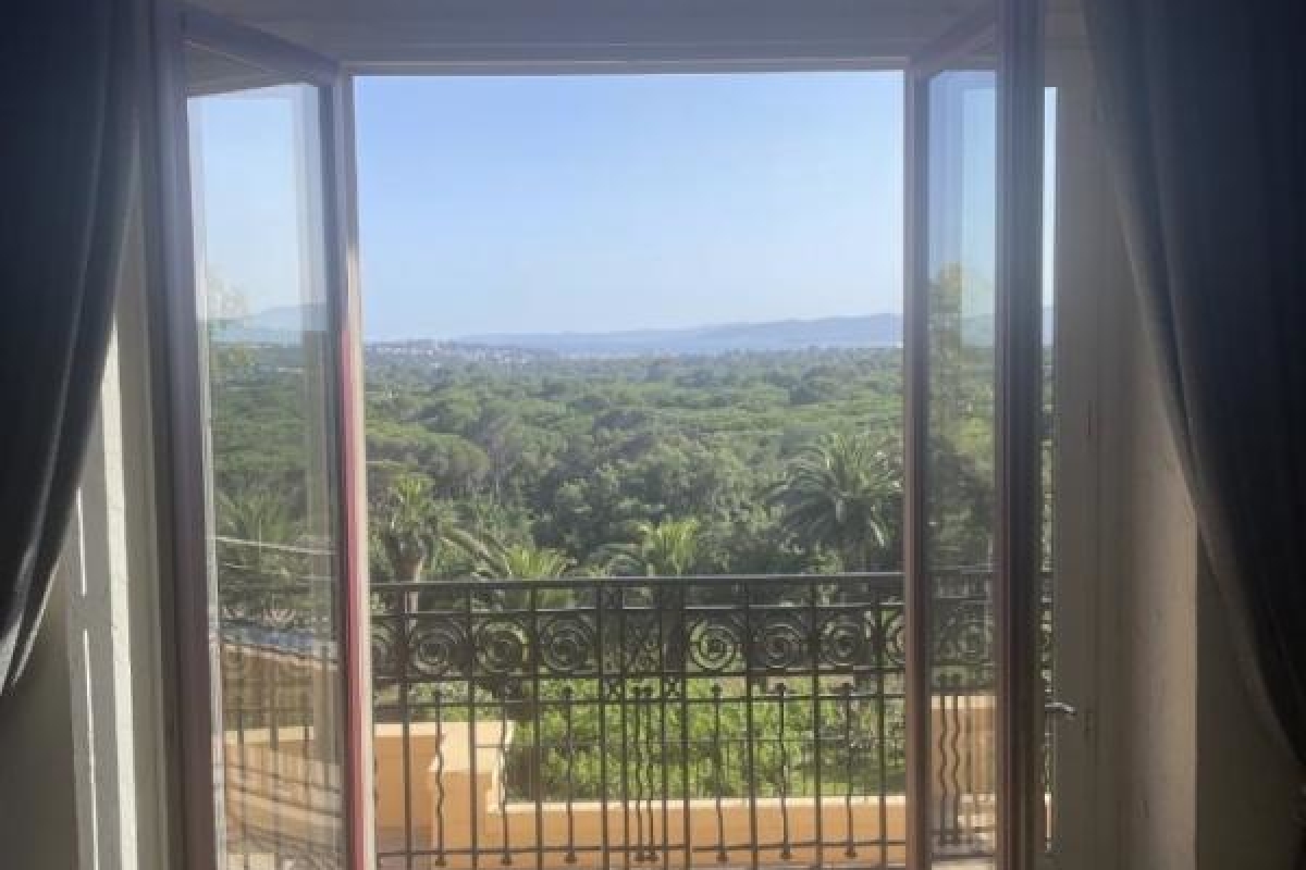 Appartement de luxe à vendre à Saint-Raphaël, 400 000 €, Photo 5