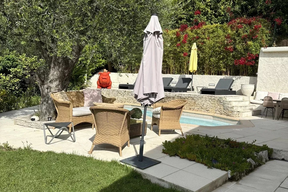 Maison de luxe à vendre à Nice, 1 490 000 €, Photo 1